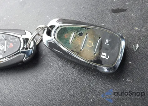 2019 Chevrolet Equinox Lt z USA, uszkodzony, nr VIN 2GNAXUEV2K6299746